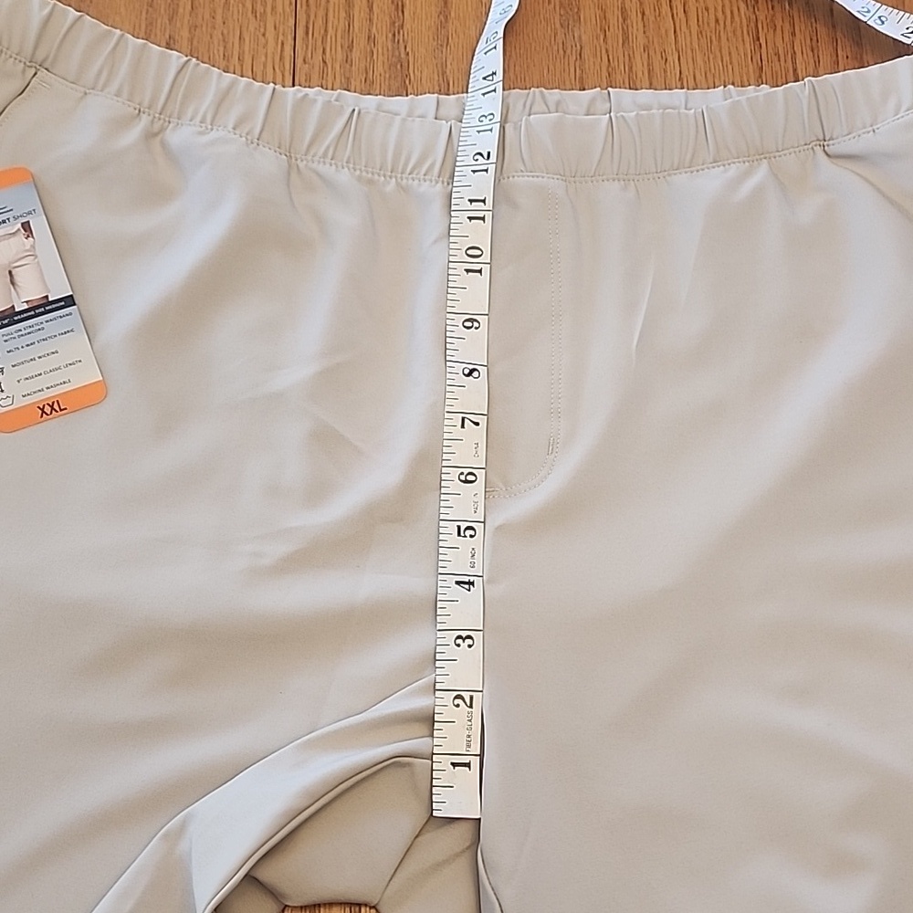 NWT Mens Greg Norman Beige All Day Comfort Shorts - Picture 11 of 13